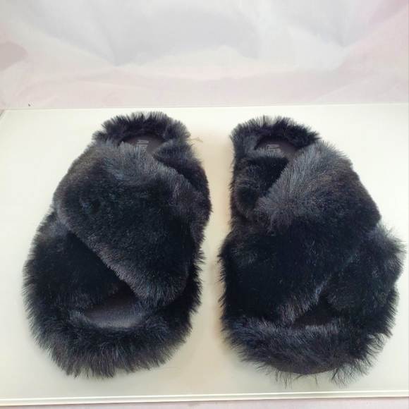 NWT$100 Apparis Black Faux Fur Biba Noir Slides Slip-on Slippers Sz 9 - Picture 10 of 16